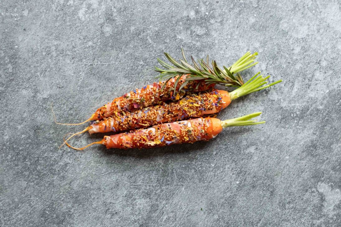 Gelakte jonge wortels met spek (4)